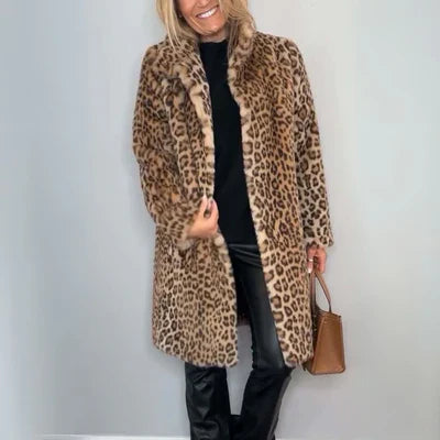 Amara - Leopard coat