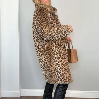 Amara - Leopard coat