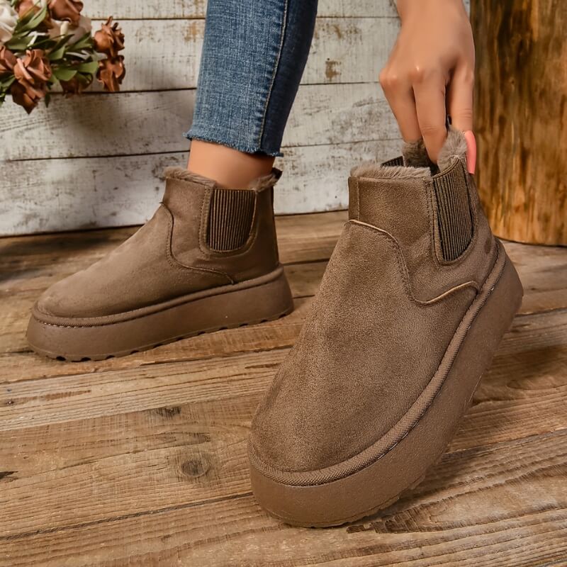 Winter boots for women