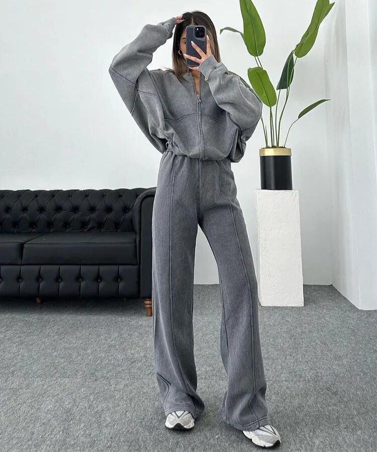 LIA - Comfy trousers + Free cardigan