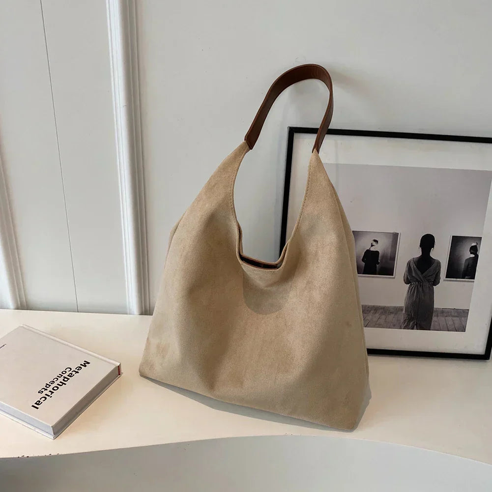 Yara bag in suede