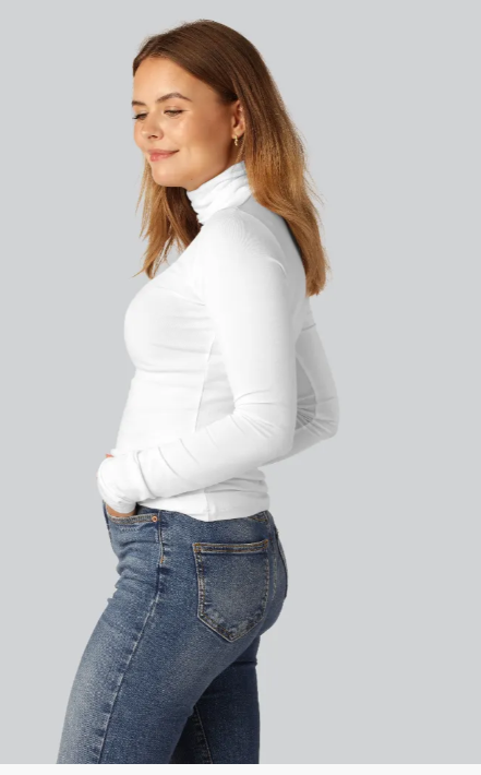 Ladies' turtleneck