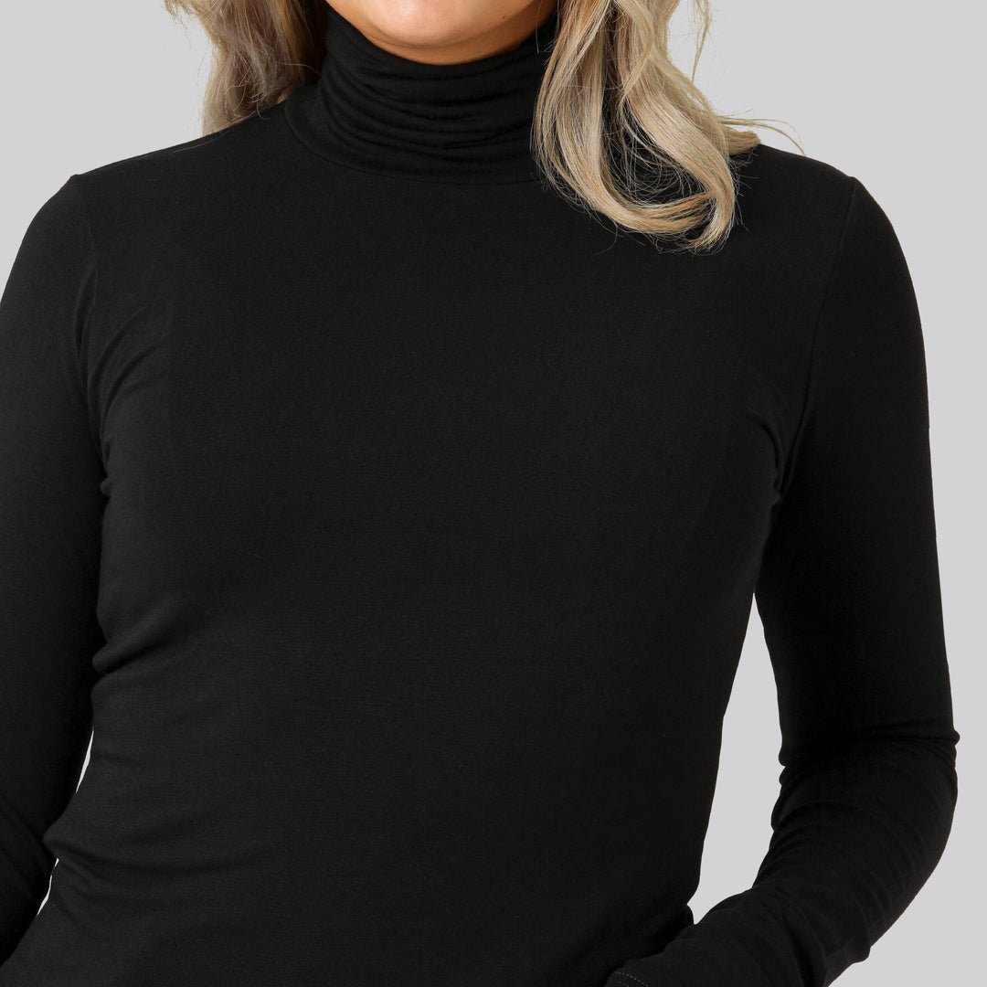 Ladies' turtleneck