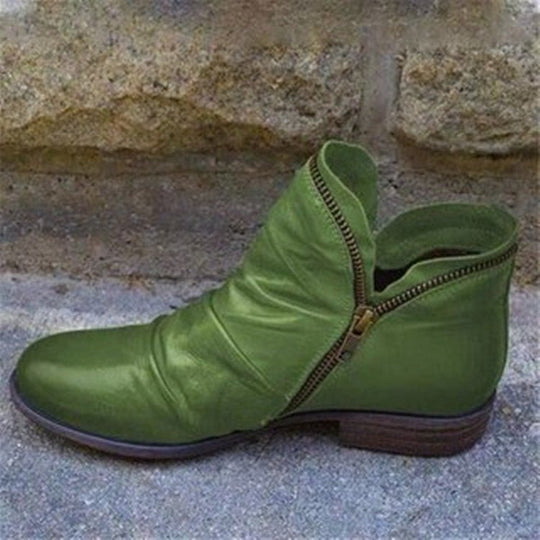 Brigitte - Chic leather boots