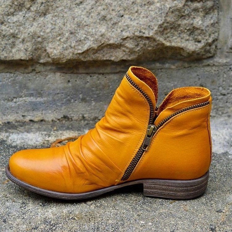 Brigitte - Chic leather boots